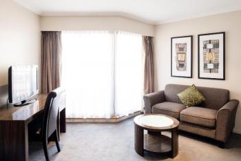 Seasons Darling Harbour